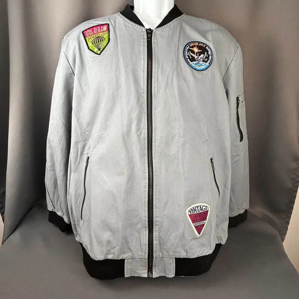 Hayden Los Angeles Gray Bomber Jacket Military Patches Size M NWT